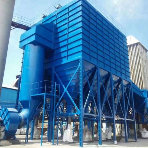 新疆布袋除塵器在鑄造化鐵爐的應用